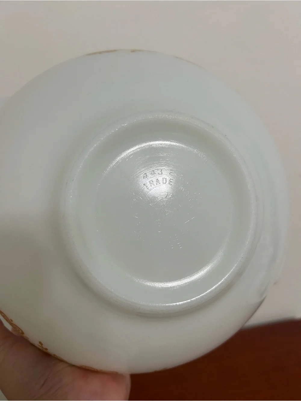 Vintage PYREX 443 Butterfly Gold Cinderella Mixing Bowl 2.5 qt size